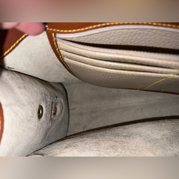 Dooney and Bourke satchel - Picture 10 of 12